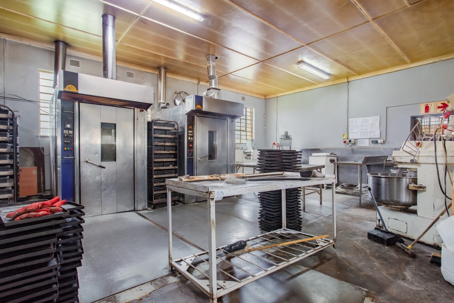 Commercial Property for Sale in Paarl North Western Cape